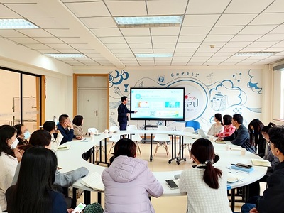 心理健康教育中心召開(kāi)心理輔導(dǎo)員學(xué)習(xí)沙龍