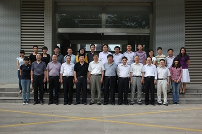 &ldquo;十二五&rdquo;國家&ldquo;863&rdquo;課題&ldquo;植物工廠營養(yǎng)液管理與蔬菜品質(zhì)調(diào)控技術(shù)裝備研究&rdquo;啟動與咨詢會在我校召開