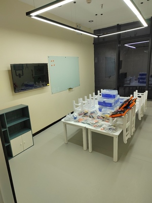 招聘教師+招生銷售(瓦力工廠少兒機(jī)器人編程)