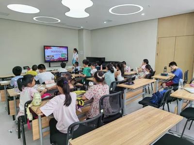 濟(jì)南市歷下區(qū)區(qū)委 工作動(dòng)態(tài) 歷下區(qū)九家暑期夏令營開營啦!