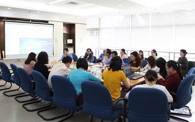 我館赴湖北經(jīng)濟學(xué)院圖書館交流調(diào)研