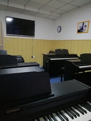 烏蘭浩特市星原教育信息咨詢