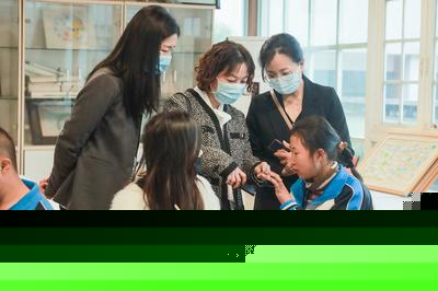 雙流區(qū)副區(qū)長(zhǎng)賀小娟深入調(diào)研特殊教育及教育信息咨詢服務(wù)工作